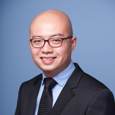 Dr James Tan